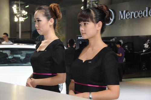 女孩，你33岁的时候就应该得到两千元