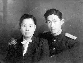老舍：丁