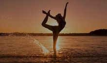 与其瞻前顾后，不若今日努力