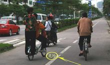 用东张西望造句