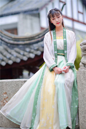 姜Ku：花萼红