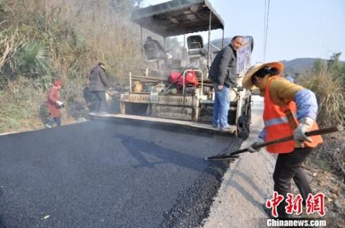 “道路建设”理论