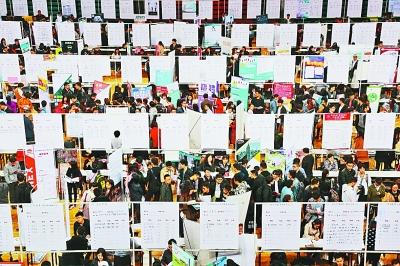 关于大学毕业生的16篇经典摘要，讲述了多少人的痛苦...
