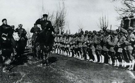 关于新疆兵团历史的思考