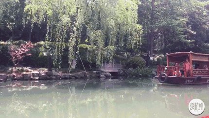 乘船体验构图
