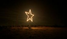 经典语句：我还是会相信，石头会开花