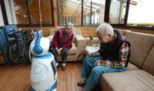 保姆机器人作文