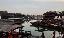 经典语录：最深沉的爱，总是风雨兼程