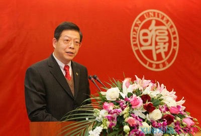 励志演讲：校长在2010-2011学年开幕式上的演讲