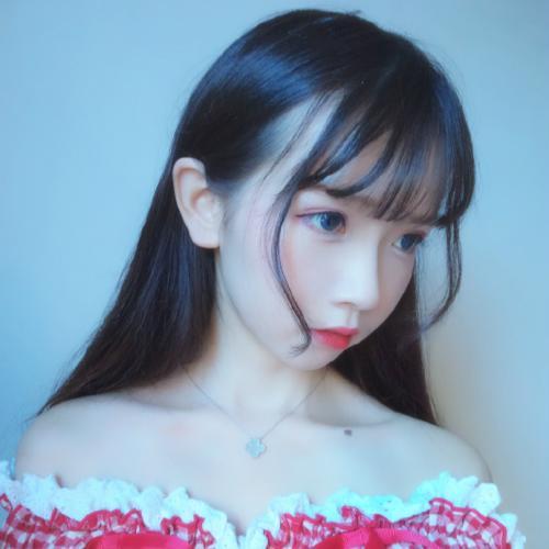 一个女孩是什么样的