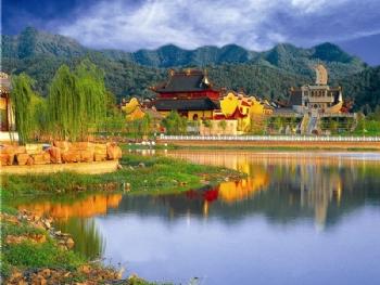 东钱湖