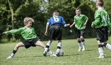 精彩的足球比赛作文