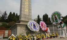 哀悼英烈古诗句