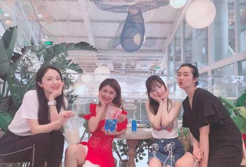 姐妹聚会的话
