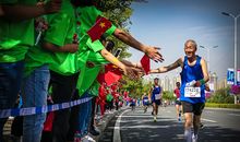 马拉松加油口号