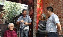 重阳节看望百岁老人的朋友圈说说