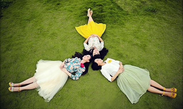 适合与朋友圈子中的姐妹们一起发送感性的句子