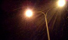 深夜一人看夜景的说说