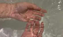 适合发自拍的干净短句