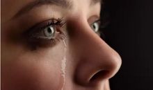 关于眼泪的说说伤感句子大全