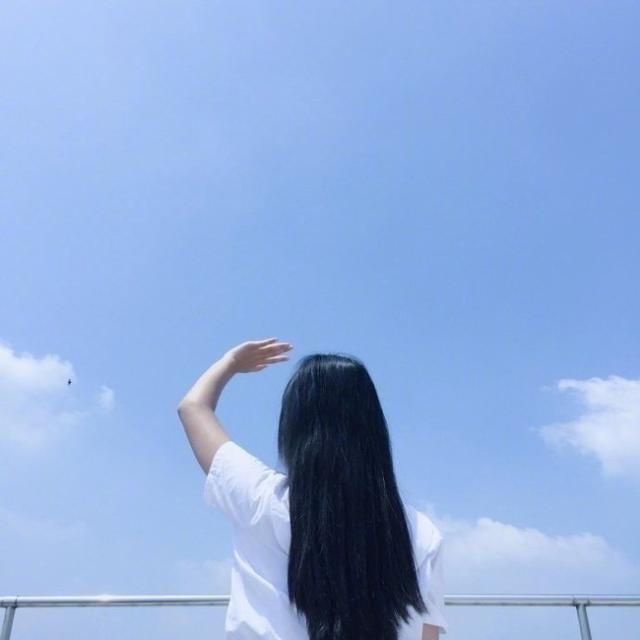 关于青春和美丽的句子，充满文学和艺术风格，经典句子和句子！