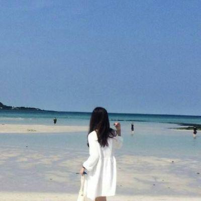 姐妹们有一个快乐的晚餐句子1