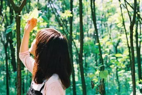 肮脏和闷热的女友句子2