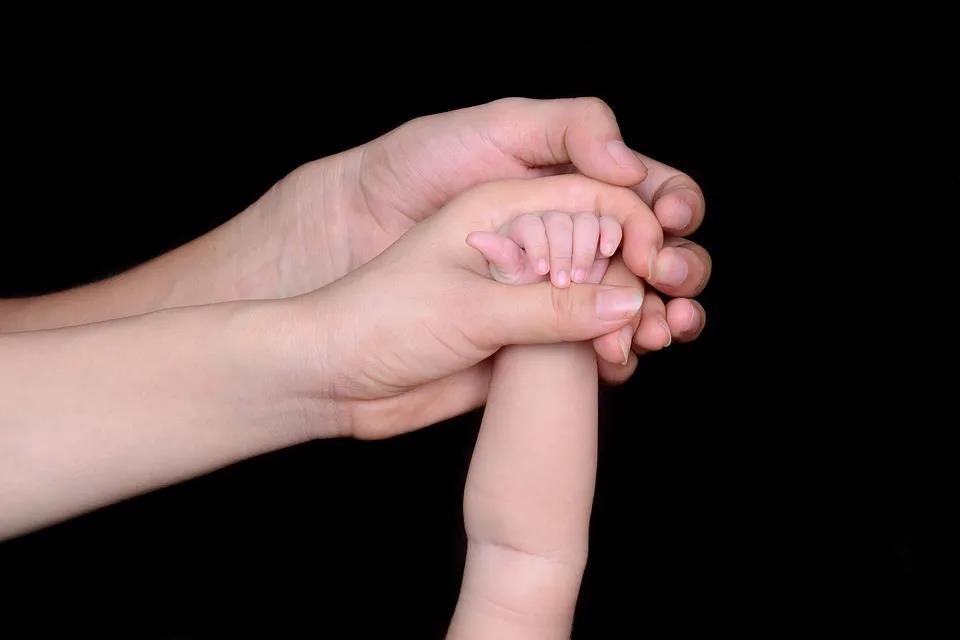 向朋友的圈子发送一句话给sun baby 1