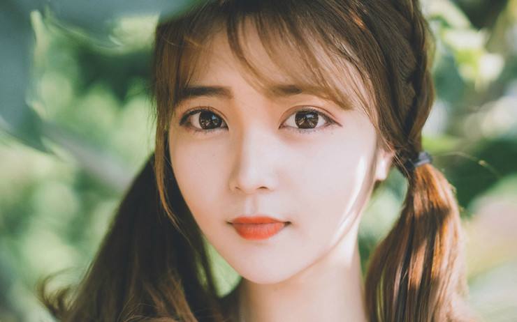 赞美女人是美丽的