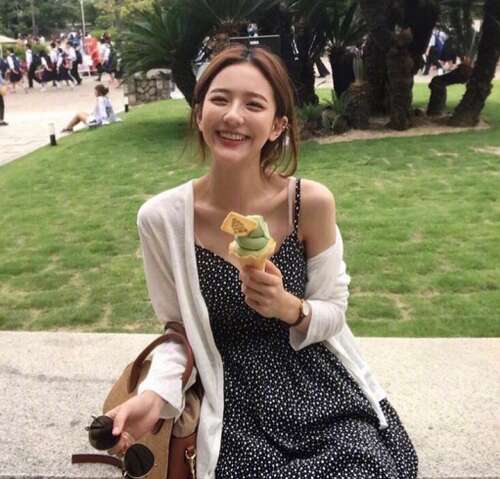 旅行句子来形容快乐，谈论心情短语1