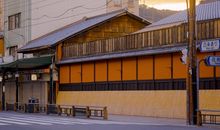 开心的工作券氛围描写句子