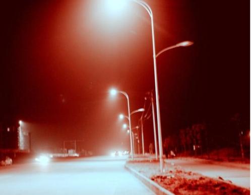 谈论深夜的寂寞