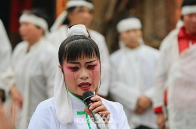 为死者哀悼
