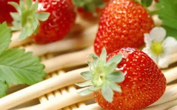 早上好，在朋友圈里发最热烈的话2