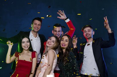 友好的青年句子报价经典报价