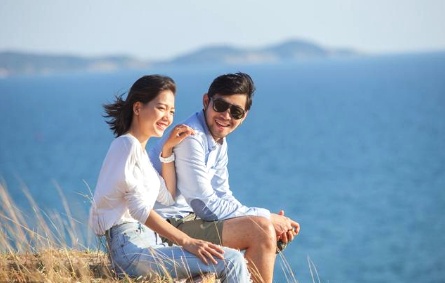15，数千次思考，在空中凝固。杨，吹你，用我的祝福，寂寞，我不在乎，你很高兴，我希望你成为我的幸福！