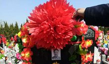 给爸爸上坟的句子有哪些