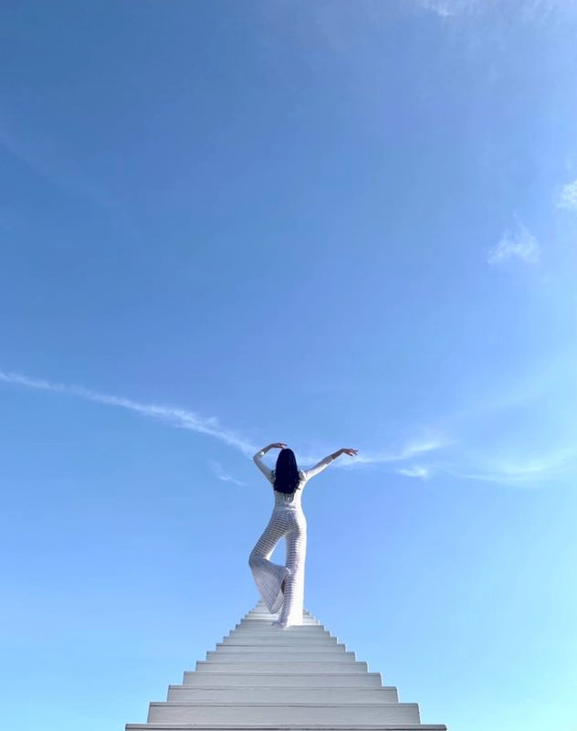 友好的一个人也很好句子