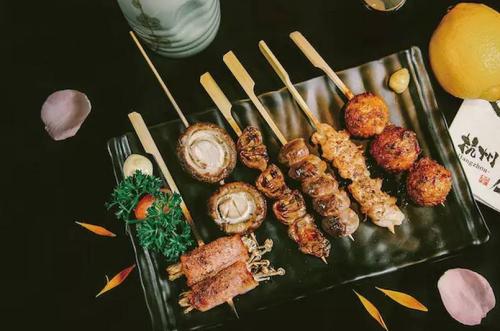 餐饮夏季为客户提供问候短信1