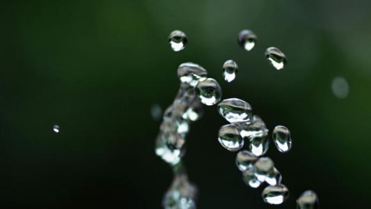 雨是不安1