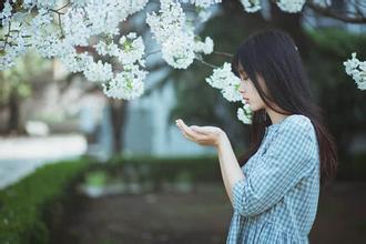 10，所有人都说你互相认识，你可以赢，这场战争是主战，我抱着你，但你不理解我，结果，我只能输。