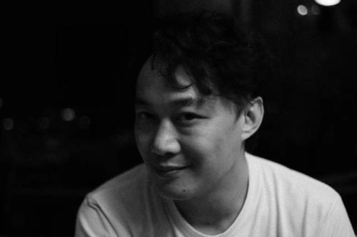 陈奕迅适合作为标志