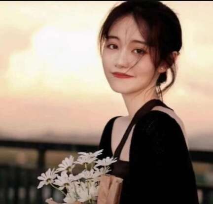 15.温柔和正确的人总是难以生存，因为世界既不温和不正确。