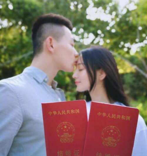 婚姻证书的短句1