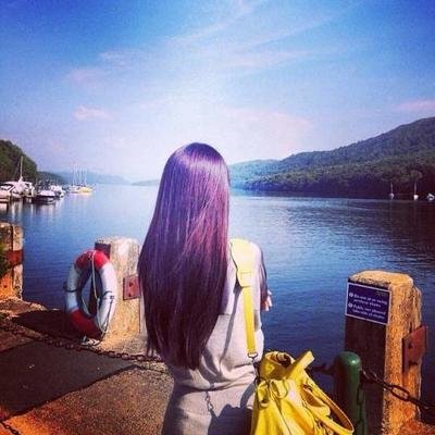 15.与朋友交谈，不必注意敌人，但必须刻。
