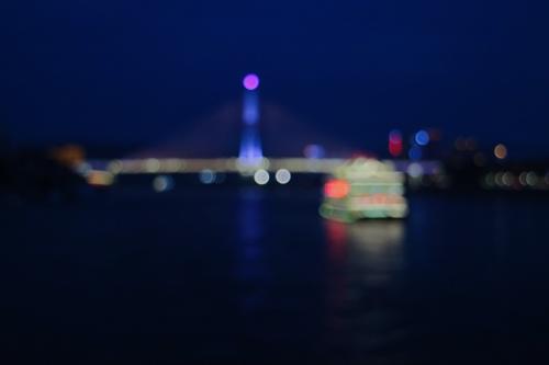 夜晚，晚上安静