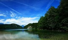 描写湖光山水的诗句