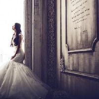 当你恋爱时，你会鼓励自己伤害谈论爱情。