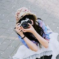 描述句子的幸福美丽:我在思考,当蛾被解雇时,它必须非常高兴和快乐。