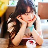 一个人的想法的句子:陆续,两颗心